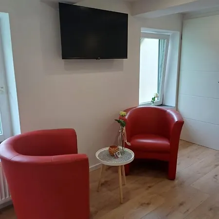 Apartment Doppelzimmer Mit Kueche